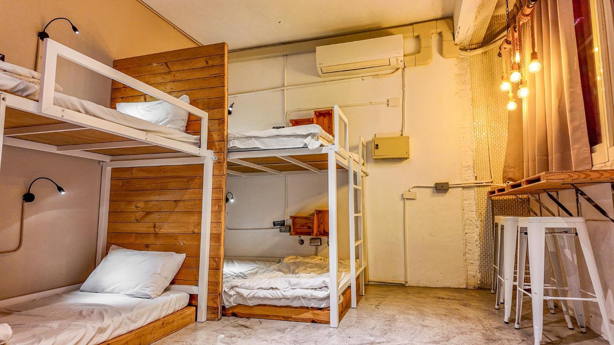 62巷背包客棧 Lane62 Hostel Longjing Bagian luar foto