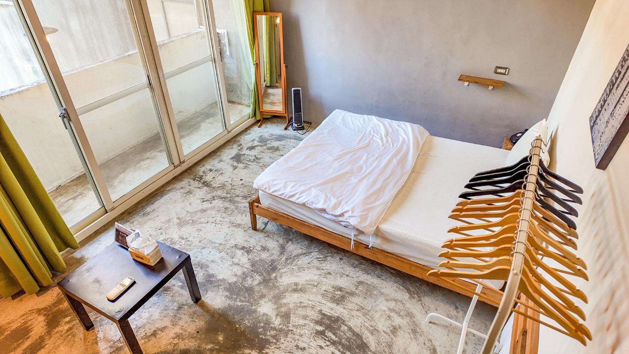 62巷背包客棧 Lane62 Hostel Longjing Bagian luar foto