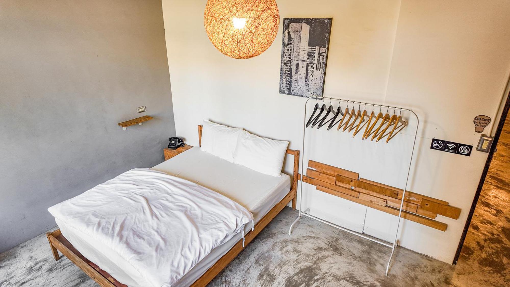62巷背包客棧 Lane62 Hostel Longjing Bagian luar foto